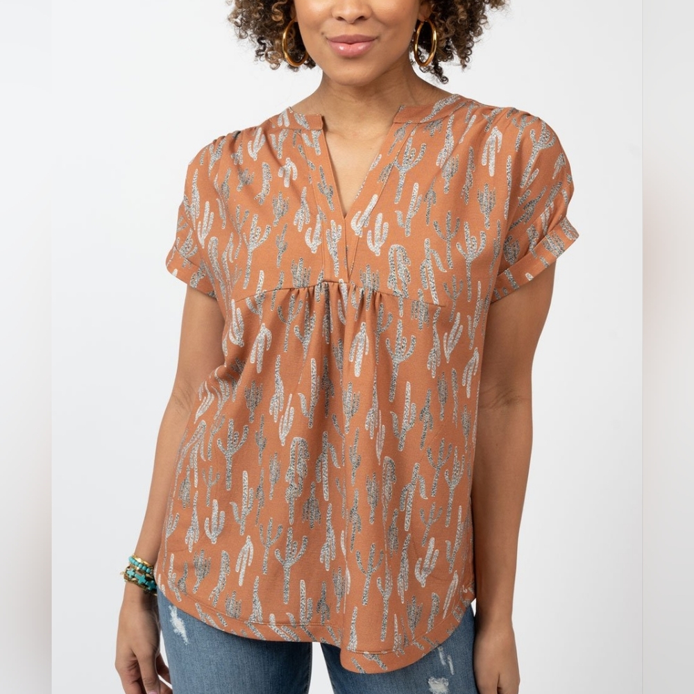 EUC Ivy Jane cactus garden top, sz S/M